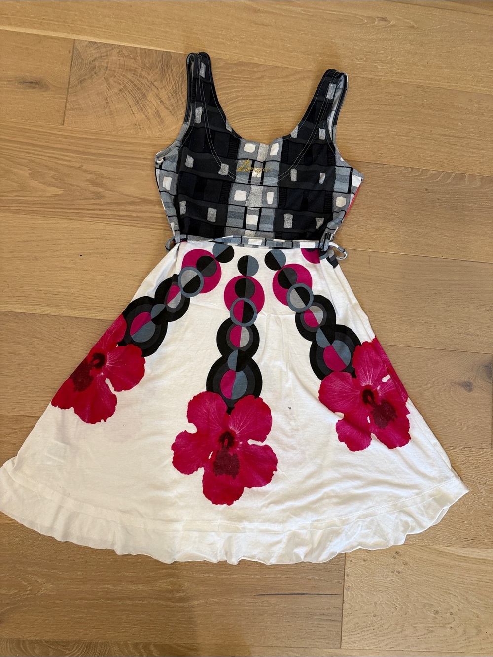 Desigual Women’s White Black Pink Red Floral Sundress size small - Picture 10 of 16